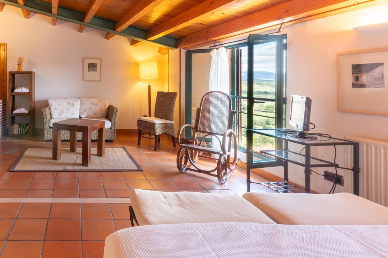 Hospederia El Arco Hotel Villavieja del Lozoya Ngoại thất bức ảnh